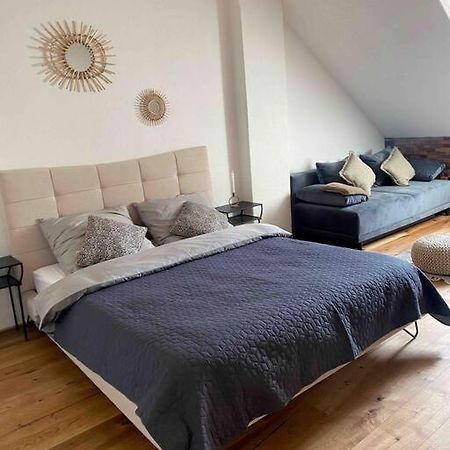 Cozy And Warm Apartment In The Heart Of Karlsbad Exterior foto